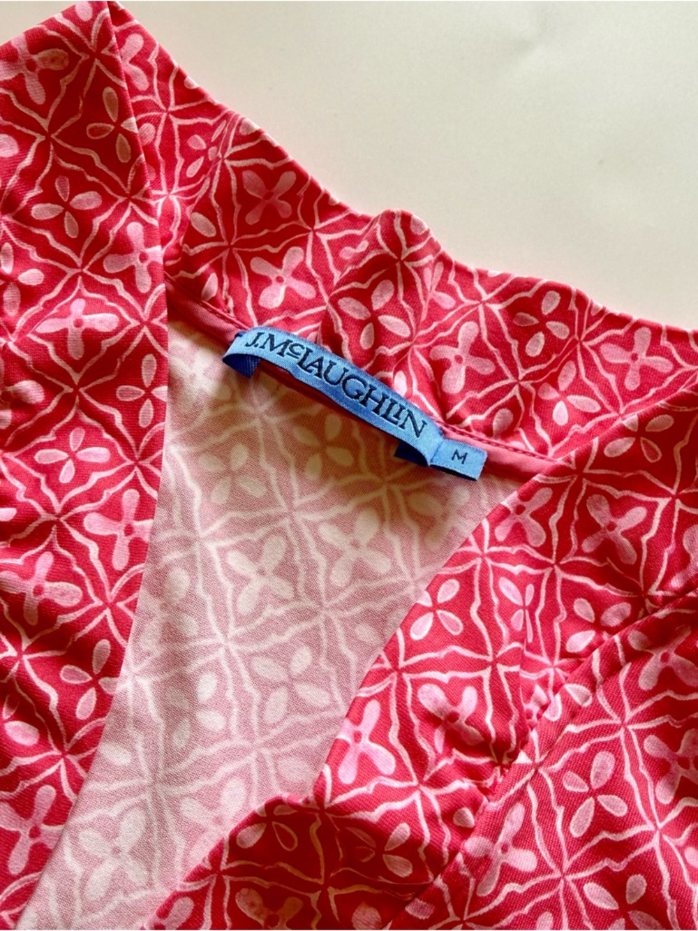 J. McLaughlin Coral Pink Geometric V-Neck Top